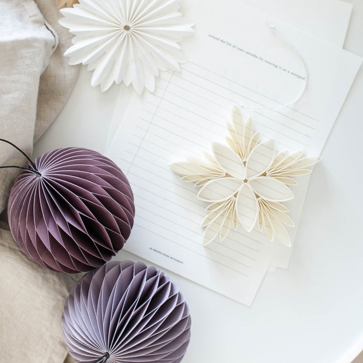 Nordic Rooms - Quilling Star Trio Paper Ornament in Off White