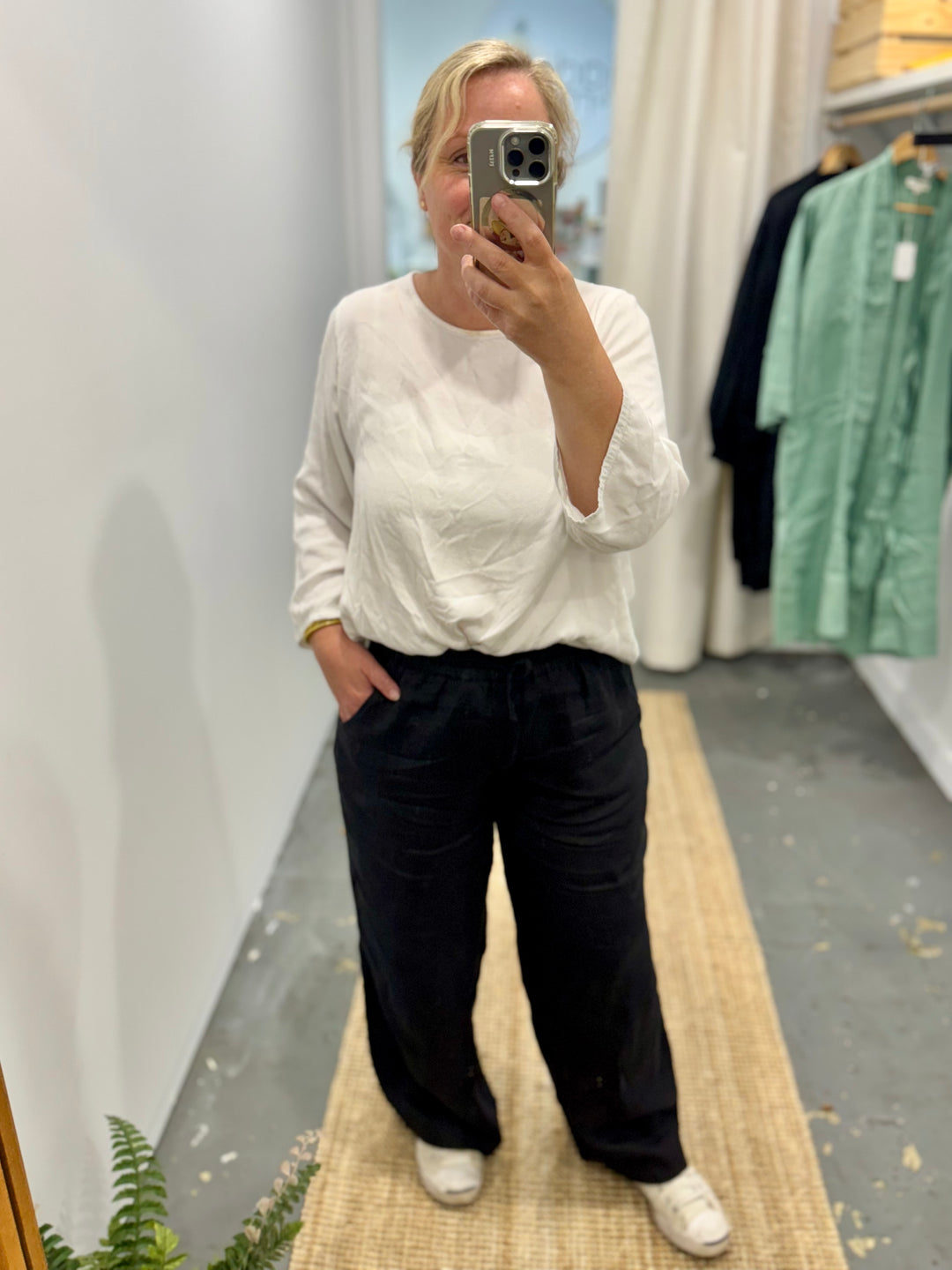 wide leg linen pant with white long sleeve bamboo top at jade and may