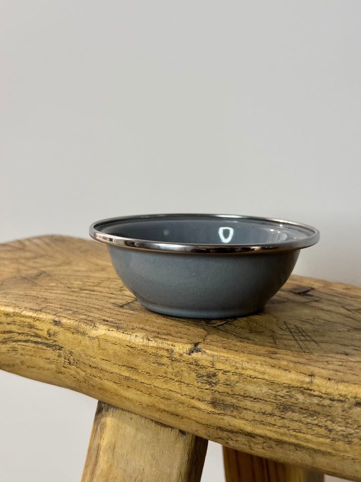 Enamel Bowl - Enamel - enamelware collection