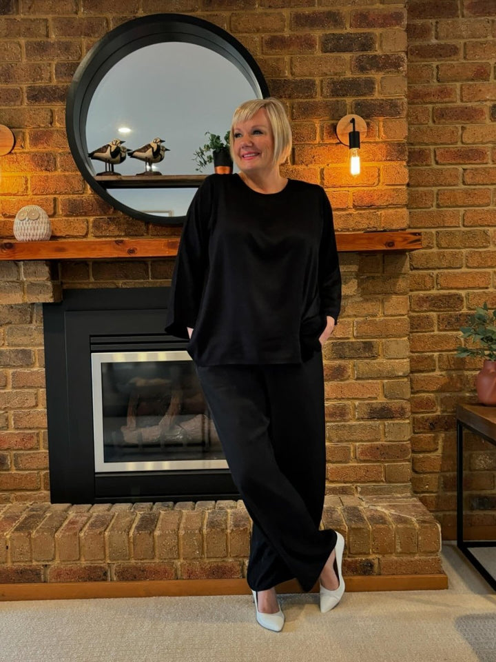 Bamboo Long Sleeve T-Shirt - Black - Separates