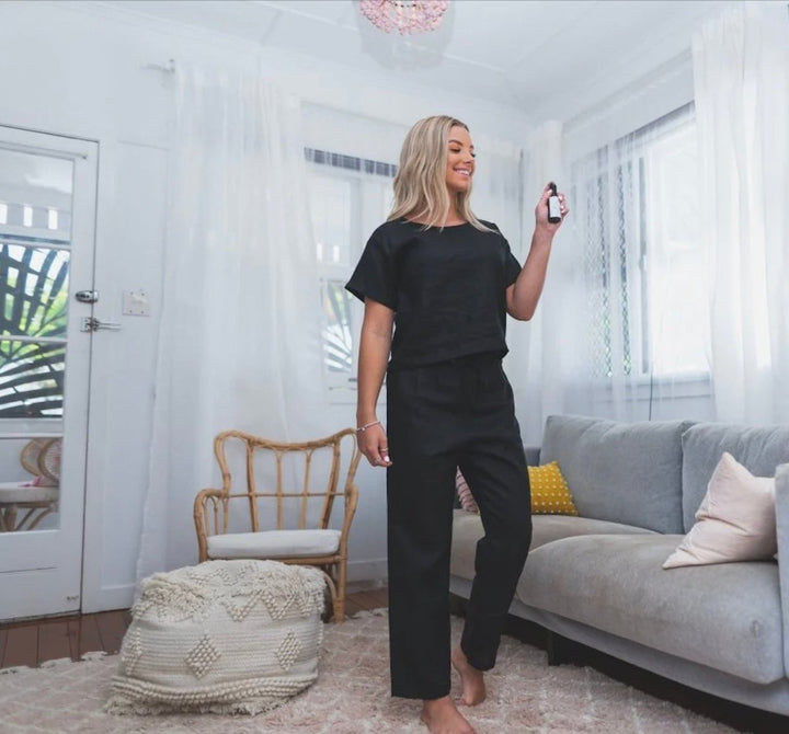 Linen Tee & Pant Set in Black - Pyjamas