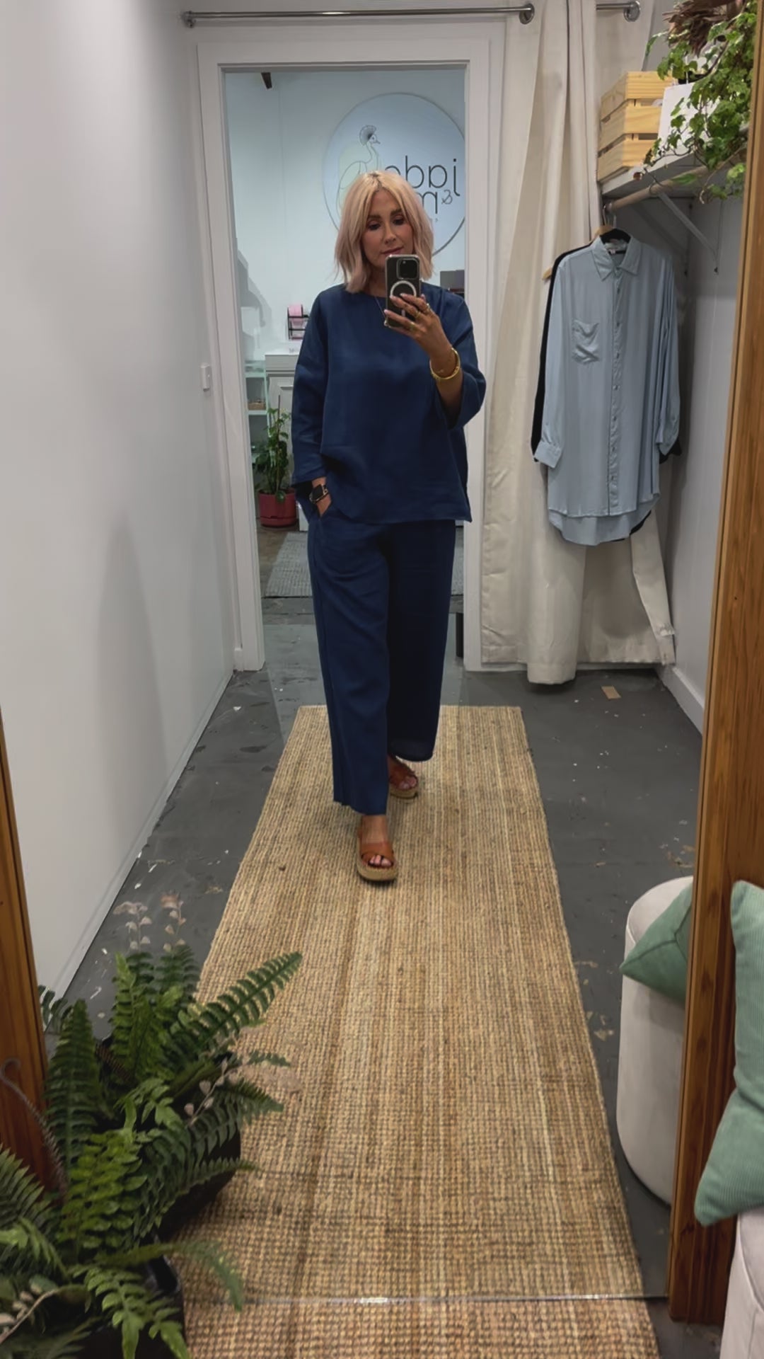 Linen Long Sleeve Top in Navy