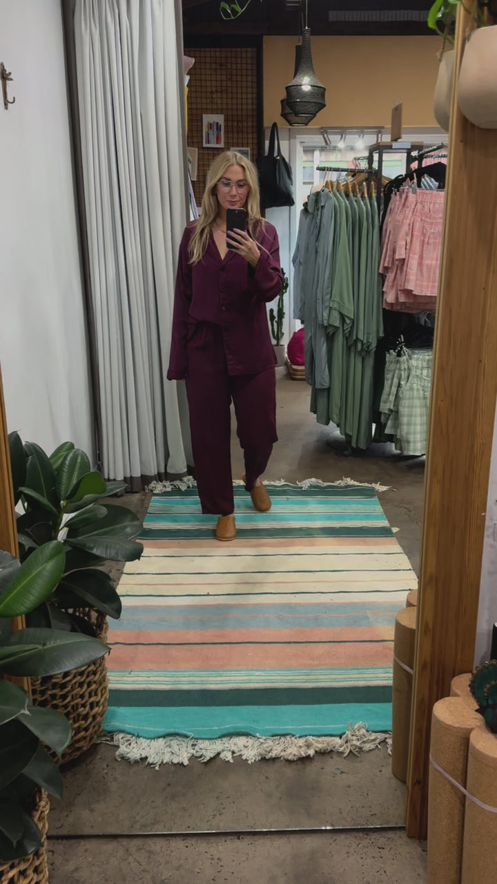 Bamboo Pyjamas: Classic Set in Burgundy