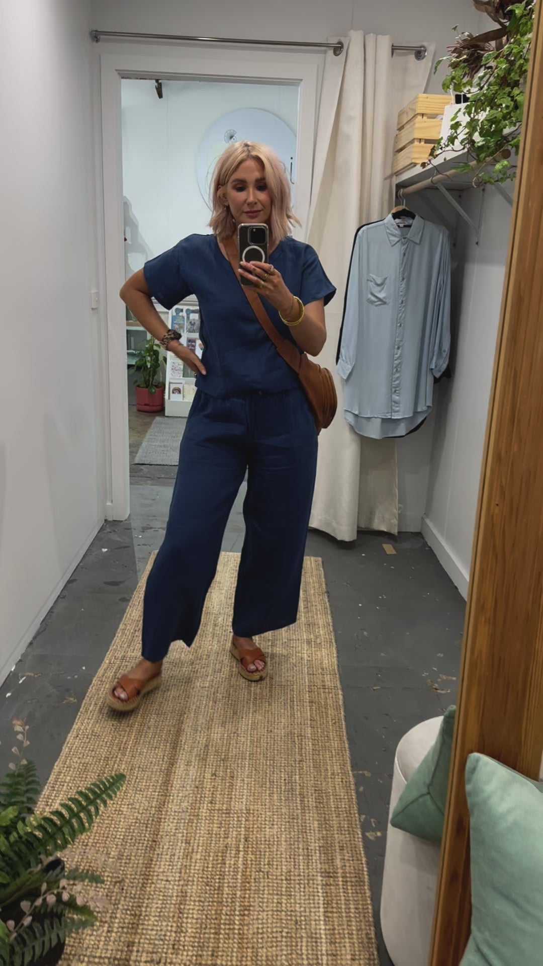 Linen TShirt in Navy
