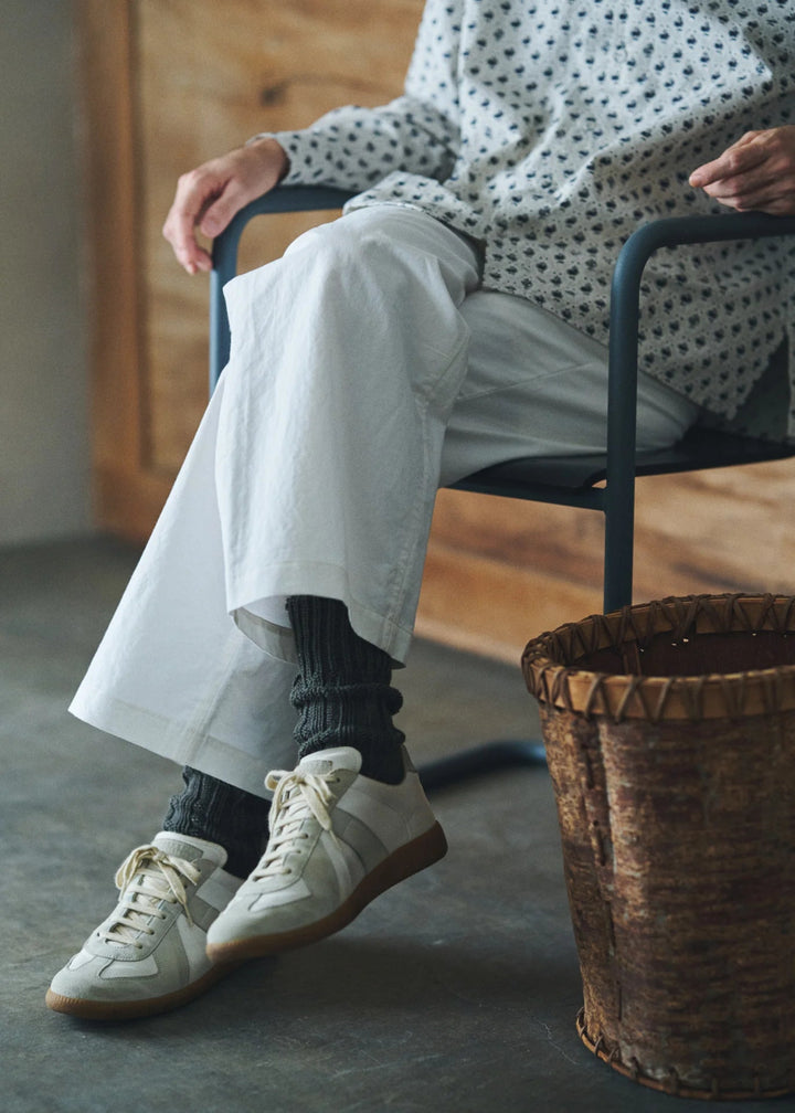 Yahae Organic Cotton Low Gauge Socks in Black - Socks