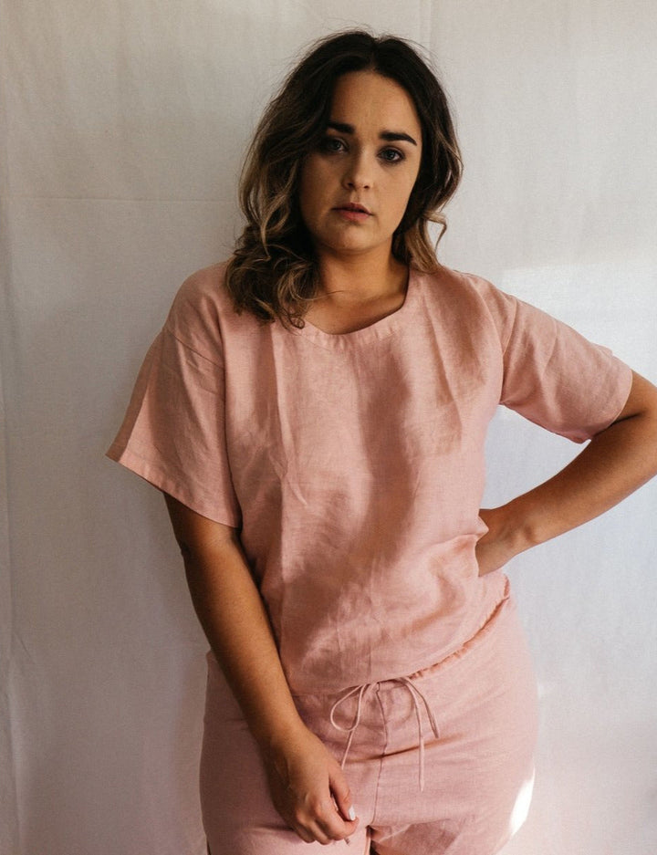Linen Tee & Short Set in Pink - Pyjamas