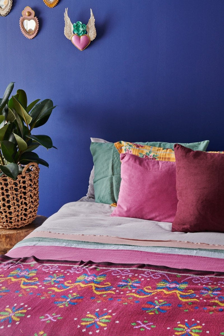 Patterned Throw - Throw Blanket