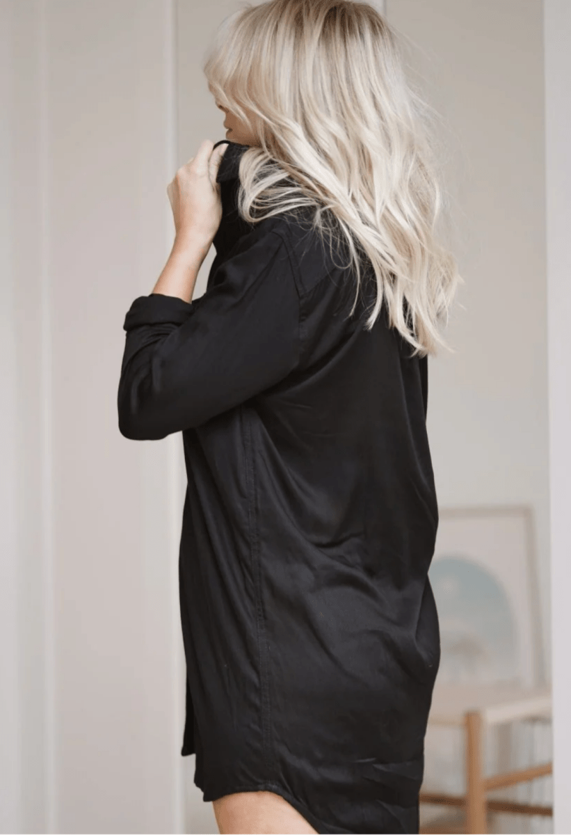 Nightie Wearers of the World - We Got You Covered! - Jade and May