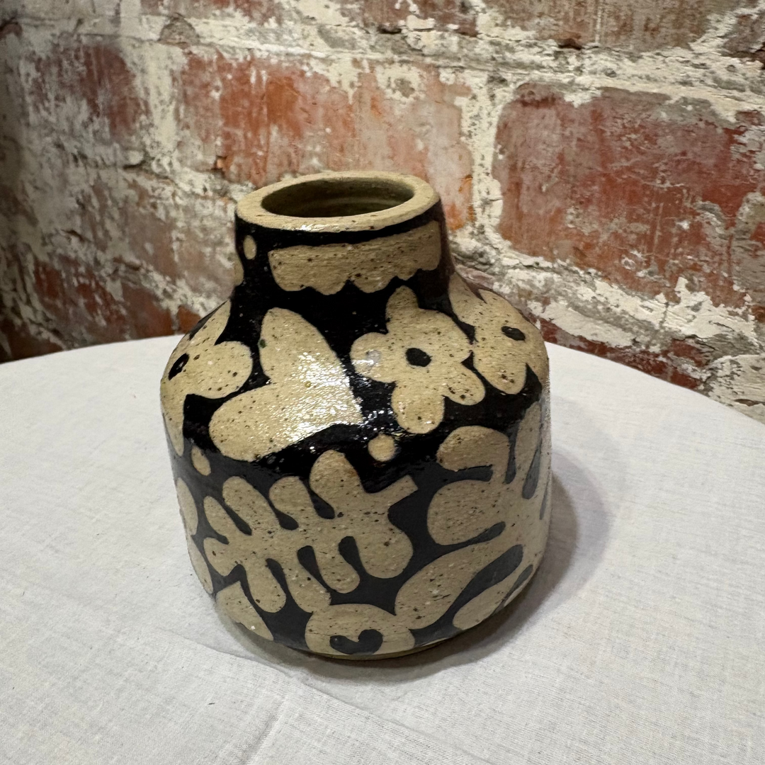 Leah Grant Ceramics - Vase