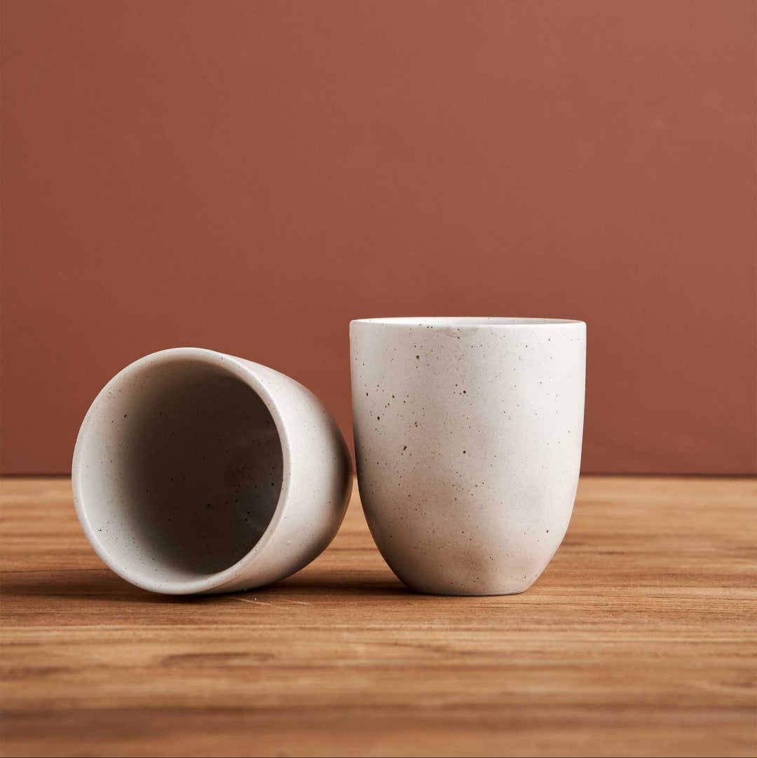 Robert Gordon Earth Latte Cups in Black or Natural Earth