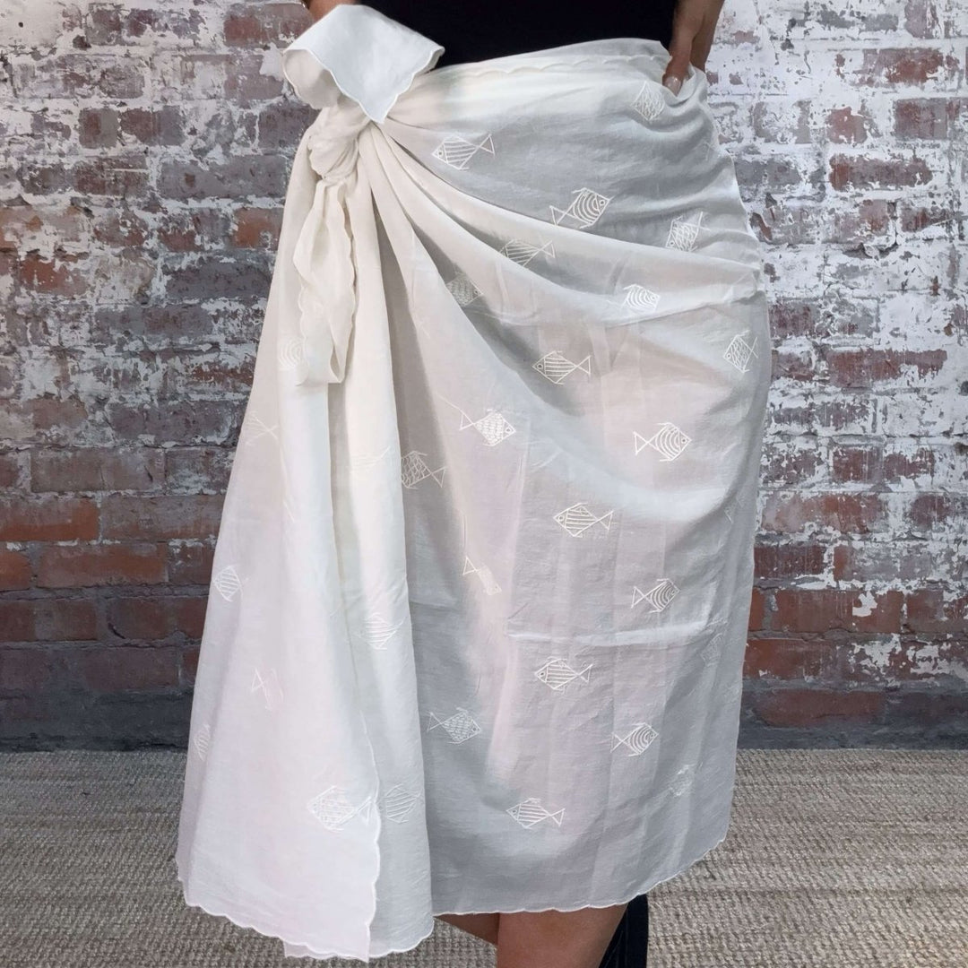 Cotton Sarong in White with an Embroidered Fish Pattern - Sarong