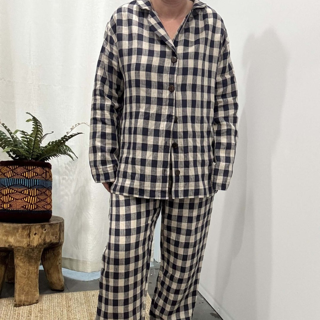 Linen Pyjama - Classic Set in Navy Check - Pyjamas