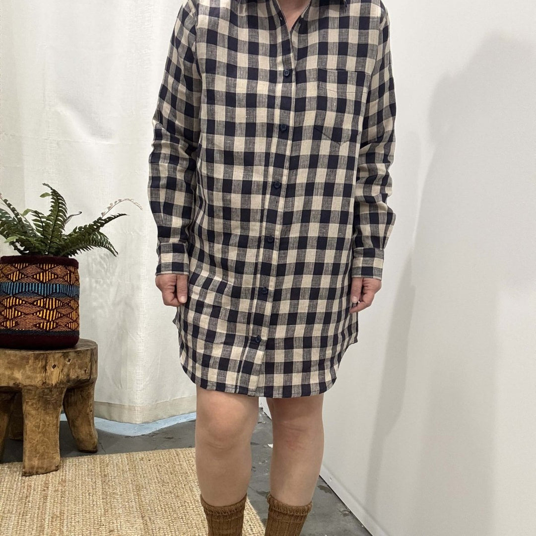 Linen Sleep Shirt in Navy Check - Nightie