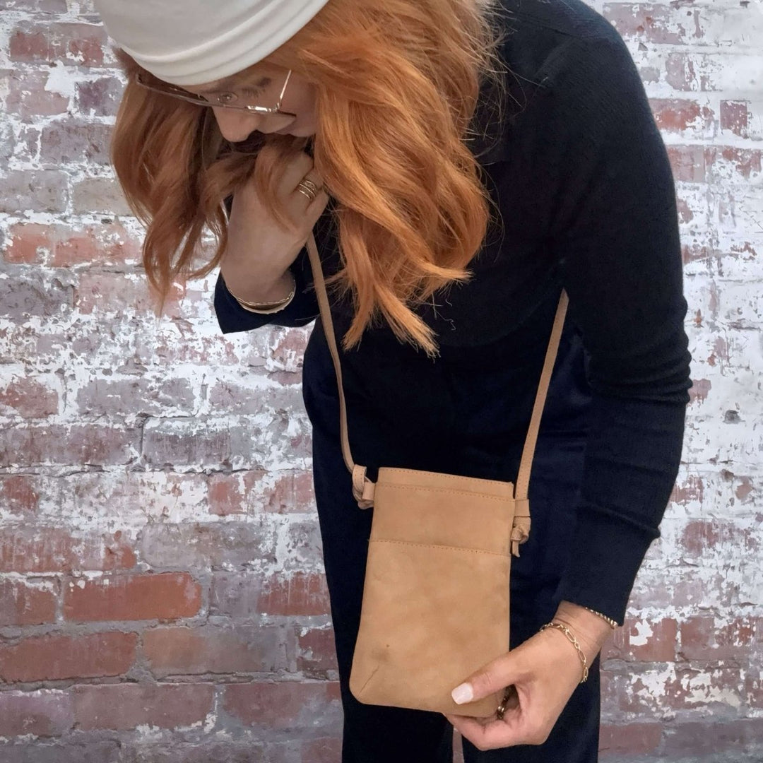 Passport Pouch | Leather Travel Bag - Bag