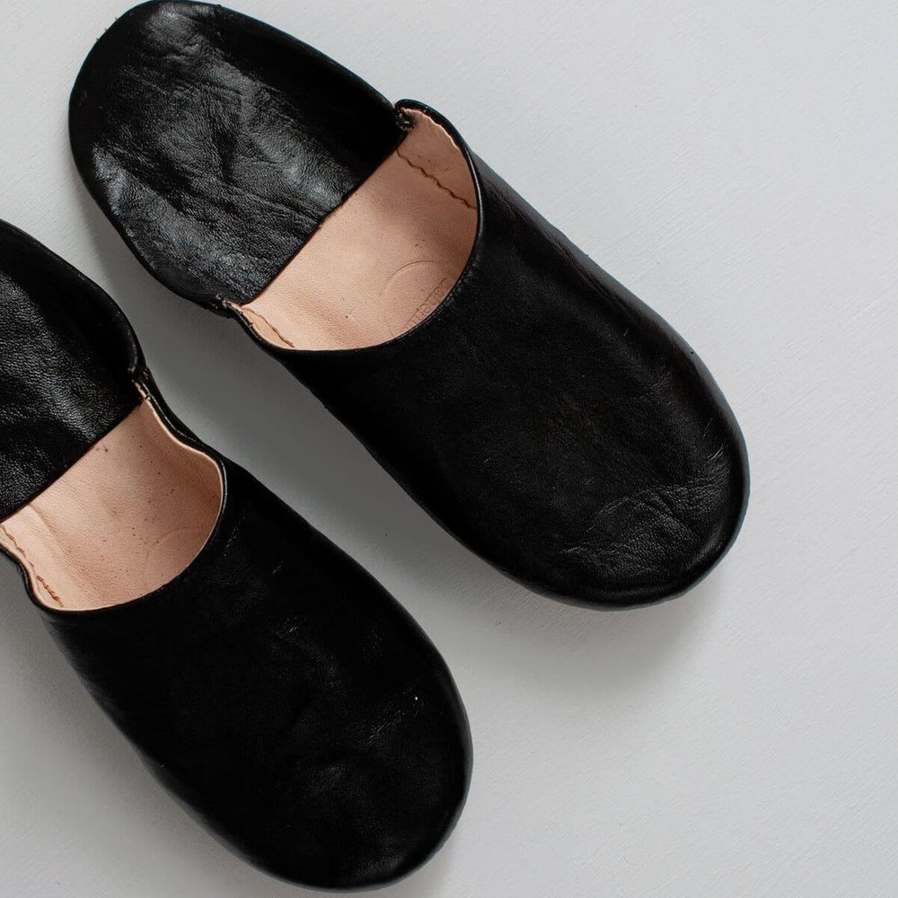 Babouche: Leather Moroccan Slippers - Black - Slippers